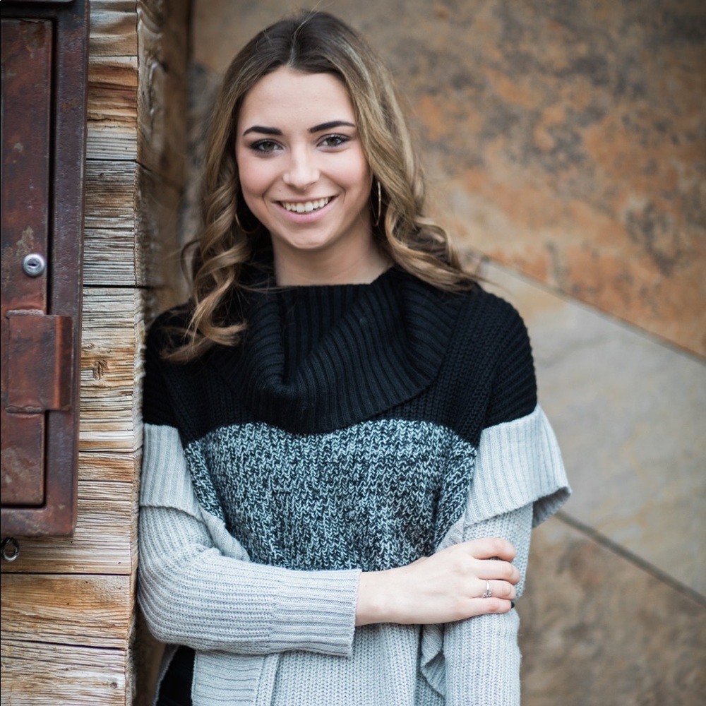Meet your Posher, Zoe